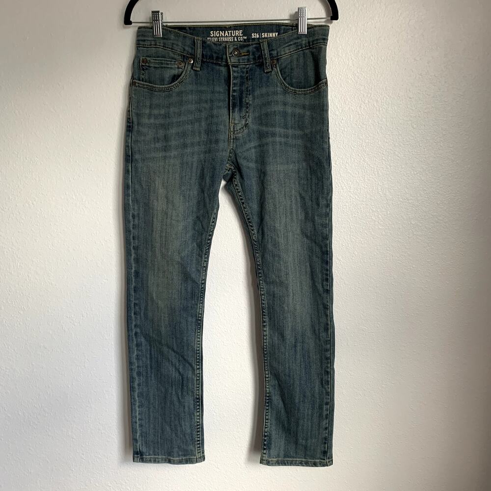 Levi's S26 Skinny Jeans in Light Blue Wash‎